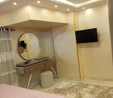 Talkha Apartment | Elegant Hotel Apartment with River View in Mansoura