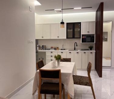 Taif Apartment | Top-Rated استديو الجال: Family-Friendly Stays Await