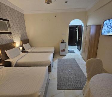 Jomaiza Apartment | استديو بغرفتين مريحه وجديده