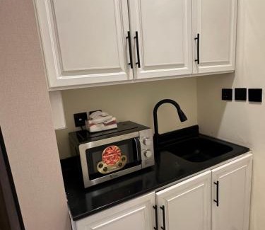 Riyadh Apartment | استديو رواق