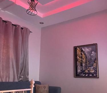 Sari Street Apartment | استديو مميز بدخول ذاتي