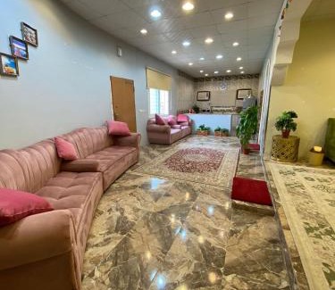 Mecca Resort | Experience Comfort at استراحة المصمك with Pool & Family Fun