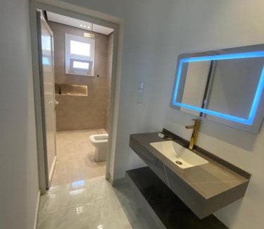 Mirbat Ski Chalet | استراحة لالونا