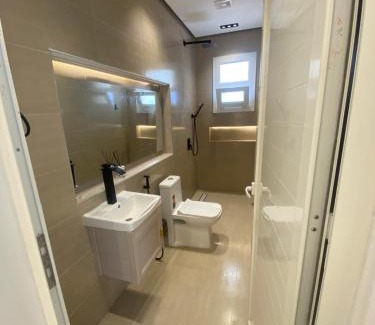 Mirbat Ski Chalet | استراحة لالونا