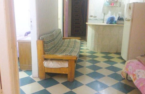 Ad-Dukhaylah Apartment | Family-Friendly Escape at الهانوفيل 2 in العجمي, الاسكندرية
