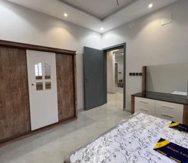 King Faisal Military City Apartment | Discover البنفسج سكوير: Family-Friendly & Accessible Stay