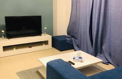 El Gouna Apartment | Discover الجونه: Pet-Friendly Retreat with Pool & Breakfast