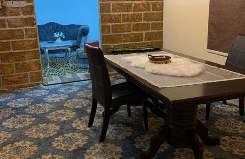 Western Province House | Experience Comfort at الرمال الذهبيه - Pet & Child Friendly