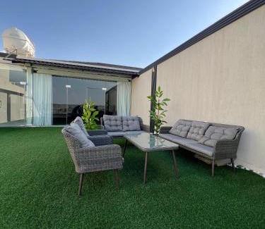 Taif Ski Chalet | Experience Ultimate Relaxation at الشاليه الرمادي
