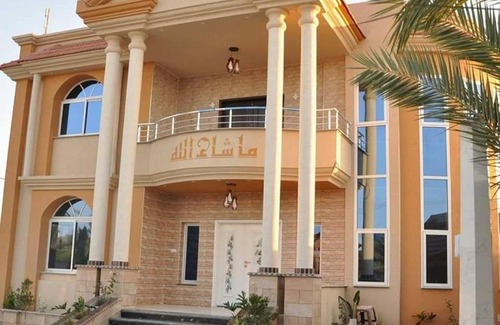 Haifa Apartment | Experience Comfort at العالمي هوم - Pet Friendly & Pool