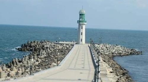 Ras El Bar Apartment | Discover Arabic Global Tourism: Family-Friendly Hotel Suites