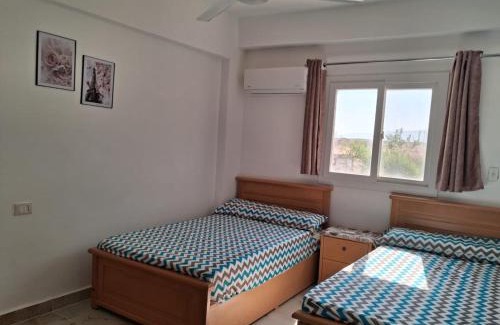 Zafarana Apartment | العين السخنه قريه كورنادو شاليه 3 غرف للعائلات فقط يتسع ل 8 أفراد
