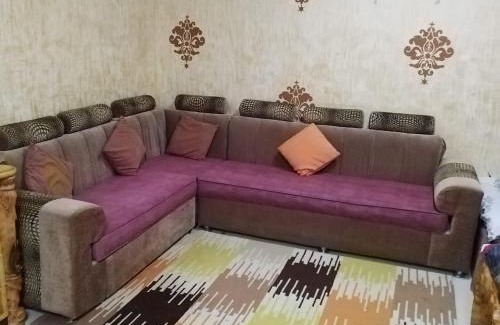 Al Hili Apartment | Discover العين الهيلي مصباح بيت 8: Pet-Friendly Retreat