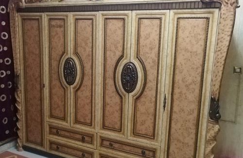 Al Hili Apartment | Discover العين الهيلي مصباح بيت 8: Pet-Friendly Retreat