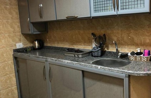Old Cairo Apartment | Family-Friendly Stay in Cairo Al-Mahdi: Pet Welcoming Retreat