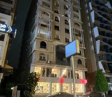 Agouza Apartment | Discover Cairo: Family-Friendly Hotel on Lebanon Street