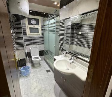 Agouza Apartment | Discover Cairo: Family-Friendly Hotel on Lebanon Street