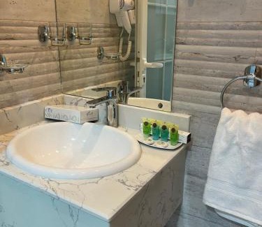 Al Khafji Hotel | Child-Friendly Almater Hotel Suites - Rated 9/10 by Guests
