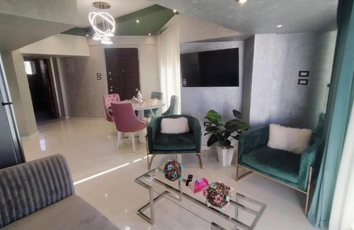 Al-Muntazah Apartment | Experience the Allure of المعمورة الشاطئ with Family-Friendly Amenities