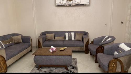 Agouza Apartment | Discover المهندسين شارع لبنان: Family-Friendly Retreat