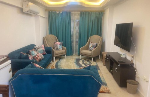 Ain Schams Apartment | Child-Friendly Stay at نزهه 1 برج الؤلؤه Near Cairo Airport
