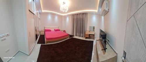 As-Salam Apartment | Pet-Friendly برج حورس with Hot Tub and Family Amenities