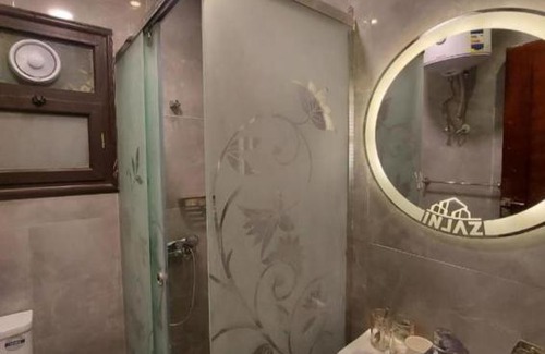 Al-Manasrah Apartment | Experience Comfort and Amenities at بورتوسعيد1 Hotel