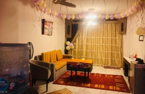 Al-Manasrah House | Discover the Beauty of بورتو سعيد with Pool Access