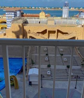 Al Alamayn Apartment | Discover بورتو مارينا الساحل الشمالي: Family-Friendly Retreat