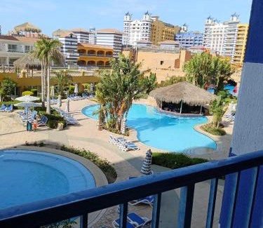 Al Alamayn Apartment | Discover بورتو مارينا الساحل الشمالي: Family-Friendly Retreat