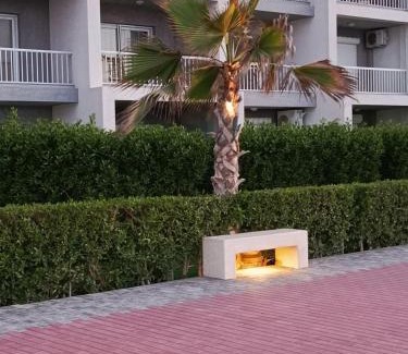 Al-Burulus Apartment | Discover Porto Marina Delta Lagoons: Family-Friendly Retreat