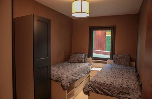 Buyukcekmece Ski Chalet | Discover بيت القمر: Oceanfront Escape with Private Beach