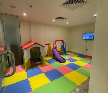 Qurish Street Apartment | Comfortable Stay at تيارا للوحدات السكنية والشقق المخدومة