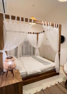 Qurm Ski Chalet | Enjoy a Relaxing Getaway at جاكوزي شاليه with Pool & Hot Tub