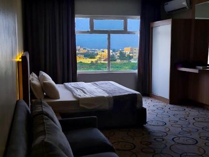 Abha Hotel | Experience Comfort at جولدن العرين للشقق الفندقية