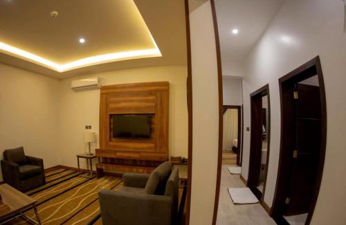 Jizan Hotel | Discover Awj Jazan Suites: 4-Star Stay with Great Amenities