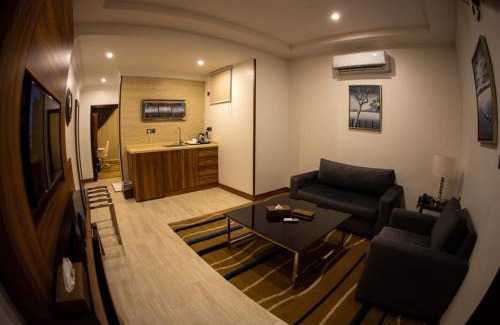 Jizan Hotel | Discover Awj Jazan Suites: 4-Star Stay with Great Amenities