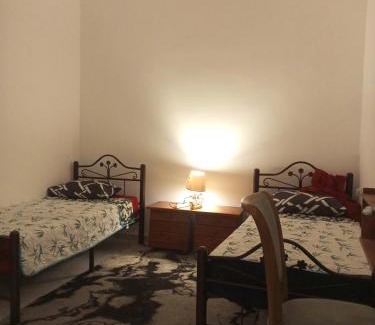 Bethlehem House | Discover بيت ضيافة حنضلة: Highly Rated & Family Friendly