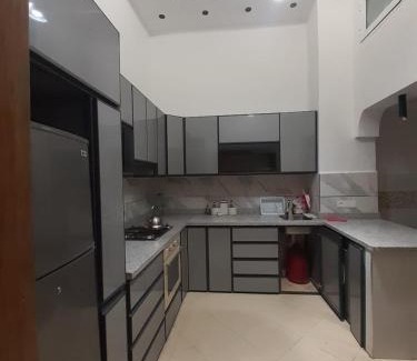 Gueznaia Apartment | حي الفراح