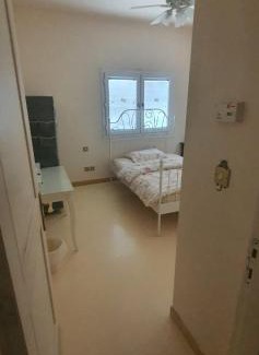 Durrat Al-Arous Apartment | Oceanfront Getaway at درة العروس with Breakfast & Views