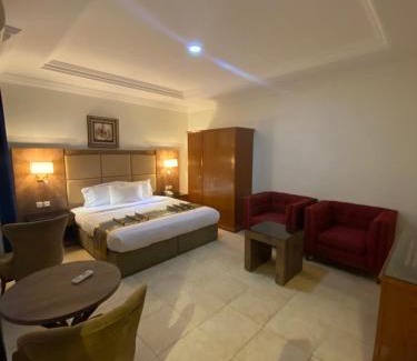Taif Hotel | Explore فندق ديوان اليمامة: Family-Friendly Getaway