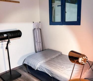 Abha Al Jadidah Apartment | Raiden: Guest Rated 10/10 with Hot Tub & Pet Friendly Options