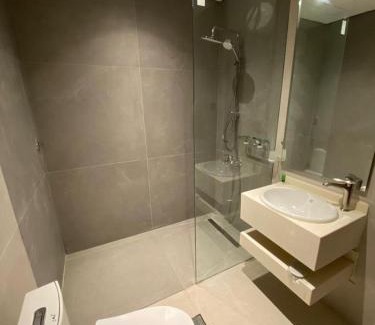Jizan Apartment | RWAQ Hotel: Oceanfront Comfort with Family-Friendly Amenities