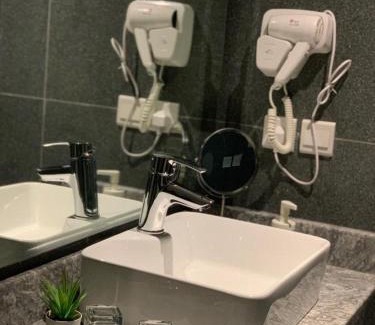 Al Harra Al-Sharqiah Hotel | Budget-Friendly SAS RTL Hotel with Family Amenities