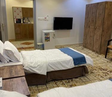 AlUla Apartment | Explore Sweet Rose Al Ula: Family & Pet-Friendly Retreat