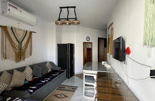 Al-Manasrah Apartment | Discover Porto Said: Oceanfront Oasis with Top Amenities