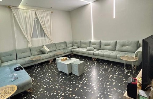 Taif House | Experience شاليهات البيعة الفندقية with Pool & Hot Tub
