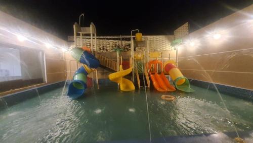 Al Kadarah Ski Chalet | Family-Friendly Water Park Chalets in Al-Darb