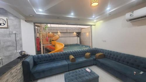 Al Kadarah Ski Chalet | Family-Friendly Water Park Chalets in Al-Darb