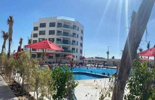 Al-Manasrah Apartment | Unforgettable Family Retreat at شاليهات بورتوسعيد